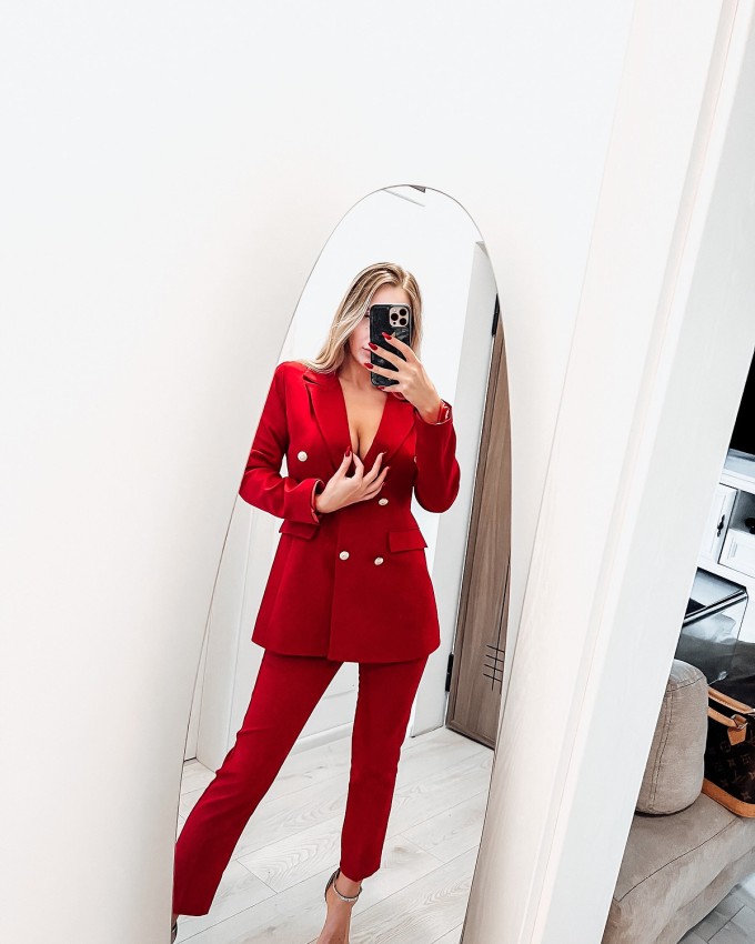Costum chic Rouge